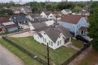 101 Eastgate Street, Houston, TX 77012