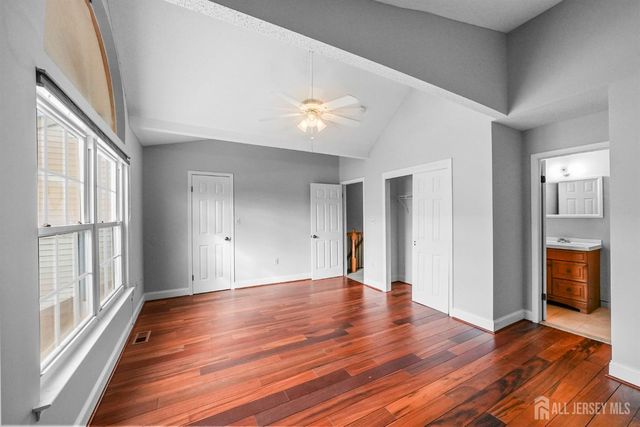 34 Sassafras Court, North Brunswick, NJ 08902