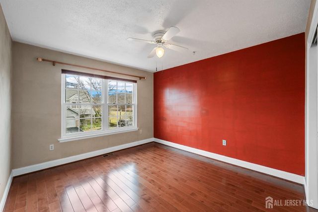 34 Sassafras Court, North Brunswick, NJ 08902
