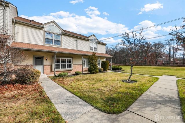 34 Sassafras Court, North Brunswick, NJ 08902