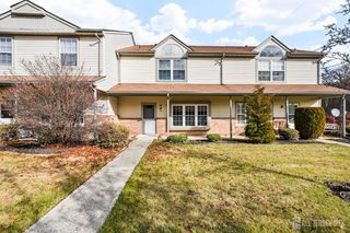 34 Sassafras Court, North Brunswick, NJ 08902