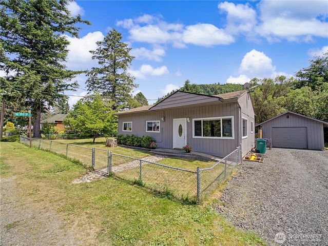 35314 312th Way SE, Enumclaw, WA 98022