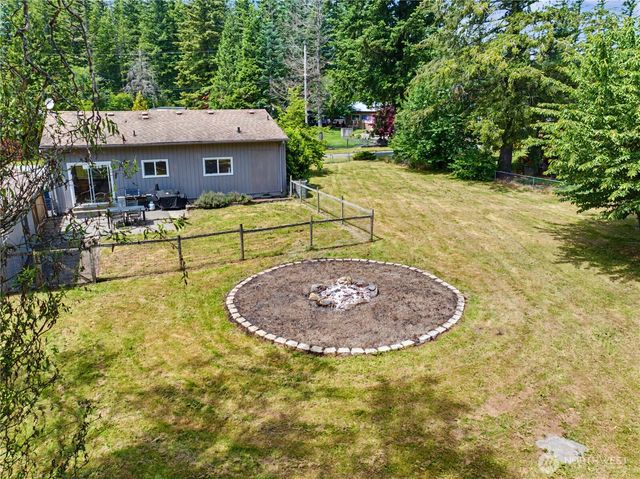 35314 312th Way SE, Enumclaw, WA 98022