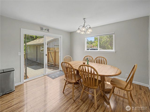 35314 312th Way SE, Enumclaw, WA 98022