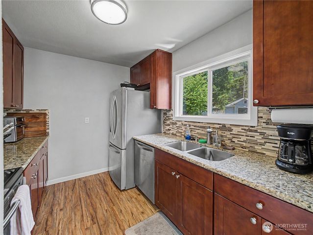 35314 312th Way SE, Enumclaw, WA 98022