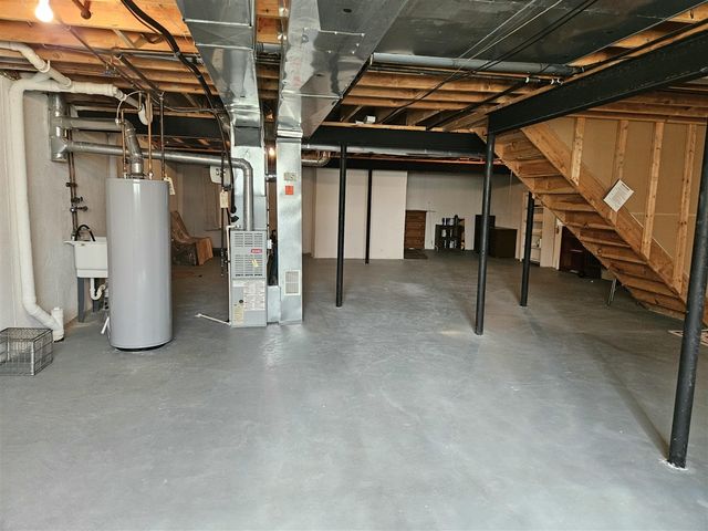 5620 Victory Circle, Sterling Heights, MI 48310