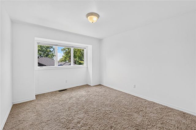 2940 Rimrock Road, Billings, MT 59102