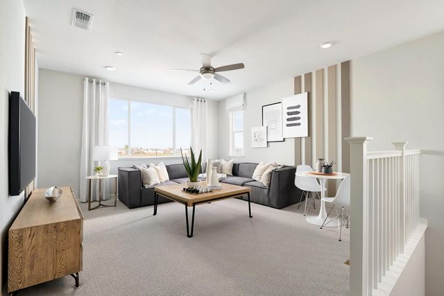 11955 Roquefort Way, Rancho Cordova, CA 95742