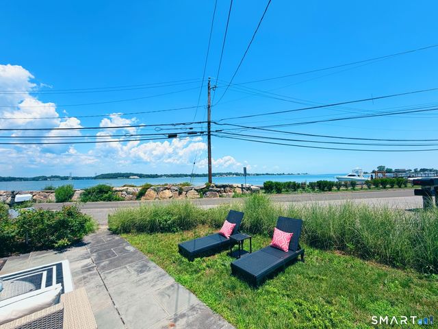 2 Scofield Place, Westport, CT 06880