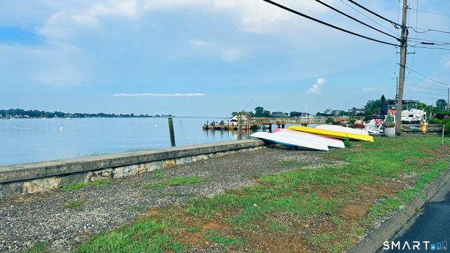 2 Scofield Place, Westport, CT 06880