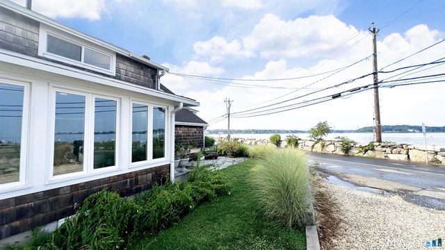 2 Scofield Place, Westport, CT 06880
