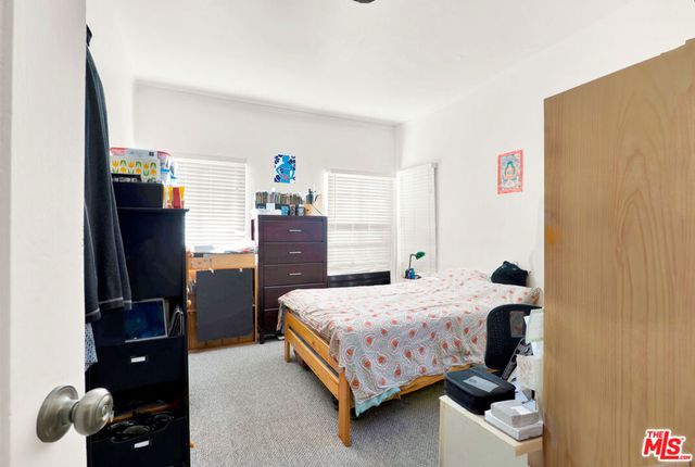 811 N Citrus Avenue, Los Angeles, CA 90038