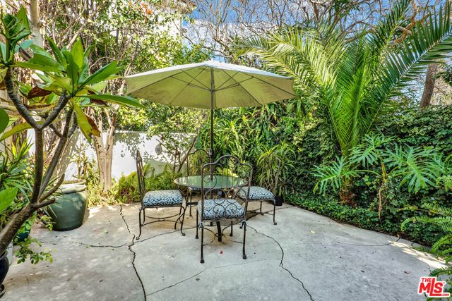 811 N Citrus Avenue, Los Angeles, CA 90038