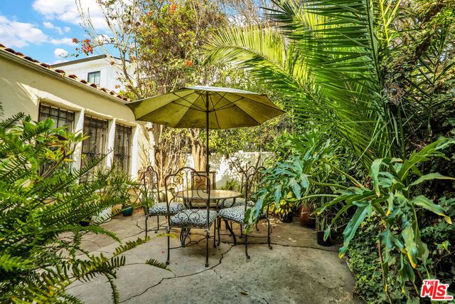 811 N Citrus Avenue, Los Angeles, CA 90038