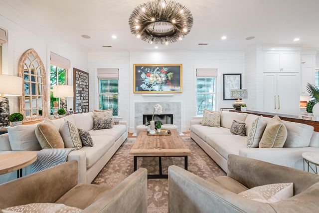 407 Royall Avenue, Mount Pleasant, SC 29464