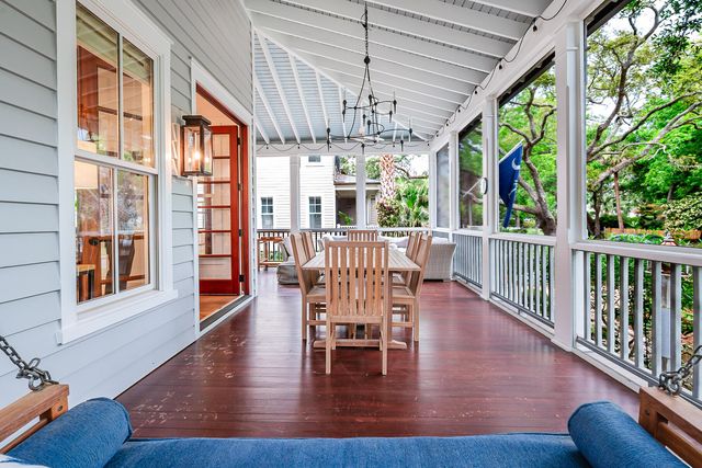 407 Royall Avenue, Mount Pleasant, SC 29464