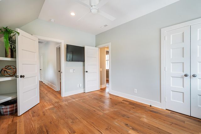 407 Royall Avenue, Mount Pleasant, SC 29464