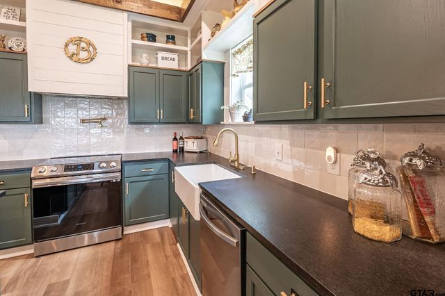 22391 County Road 2166, Troup, TX 75789