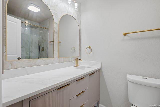 8119 Bent Meadow, Converse, TX 78109