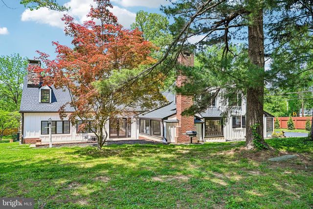 1018 DARBY PAOLI RD, Berwyn, PA 19312