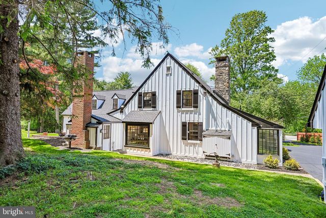 1018 DARBY PAOLI RD, Berwyn, PA 19312