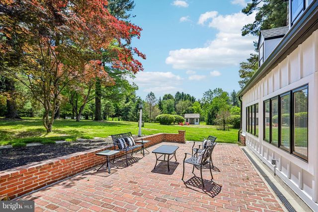 1018 DARBY PAOLI RD, Berwyn, PA 19312