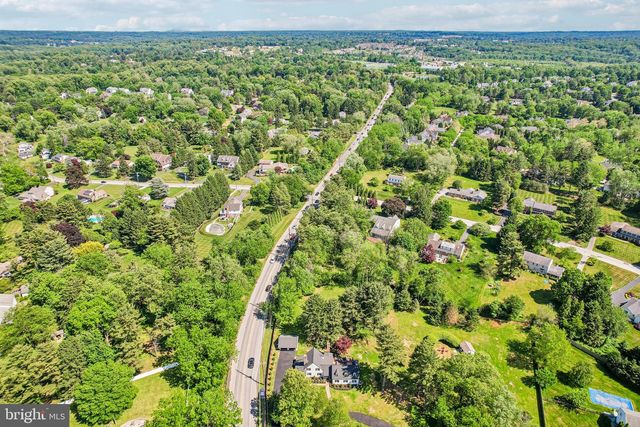 1018 DARBY PAOLI RD, Berwyn, PA 19312