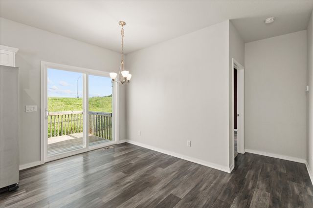 1725 Ashwood Avenue, Norwalk, IA 50211