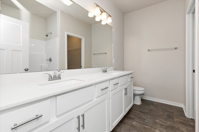 1725 Ashwood Avenue, Norwalk, IA 50211