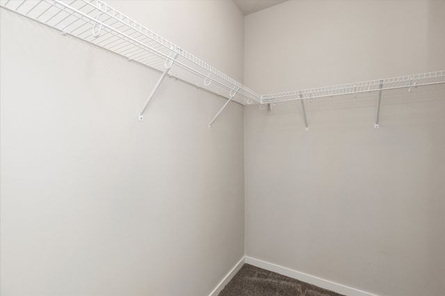 1725 Ashwood Avenue, Norwalk, IA 50211