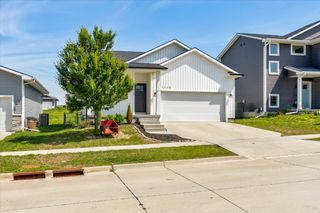1725 Ashwood Avenue, Norwalk, IA 50211