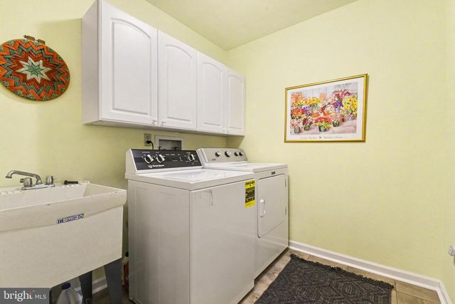 1790 TENBY DR, Hershey, PA 17033