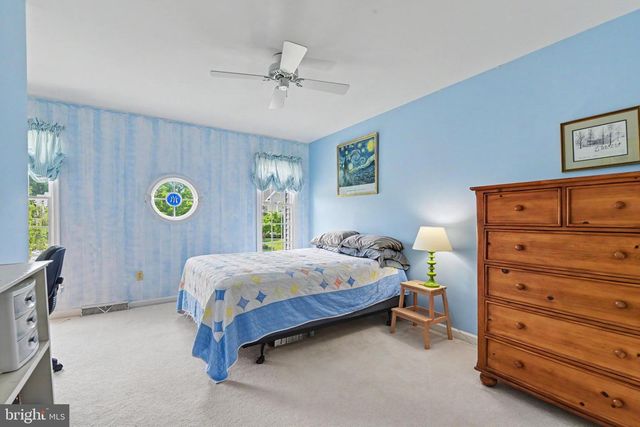 1790 TENBY DR, Hershey, PA 17033