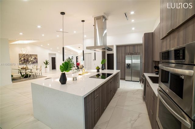 3500 SW 111th Ave, Miami, FL 33165