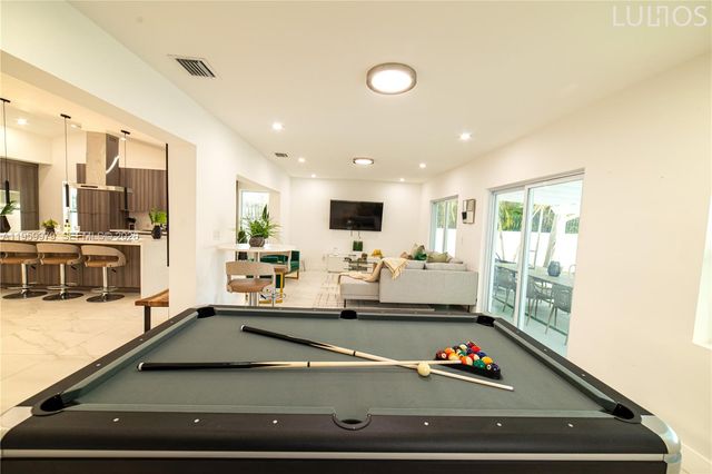 3500 SW 111th Ave, Miami, FL 33165