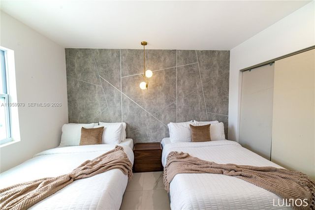 3500 SW 111th Ave, Miami, FL 33165