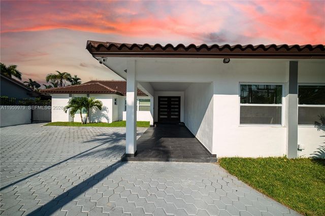 3500 SW 111th Ave, Miami, FL 33165