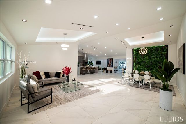 3500 SW 111th Ave, Miami, FL 33165