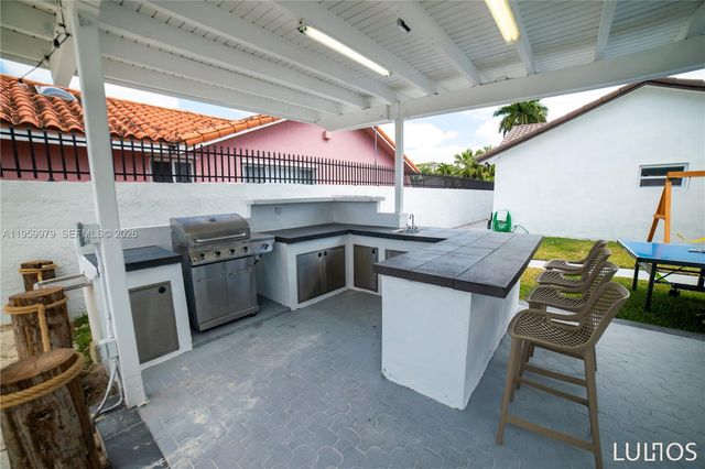 3500 SW 111th Ave, Miami, FL 33165