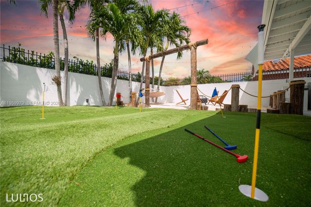 3500 SW 111th Ave, Miami, FL 33165