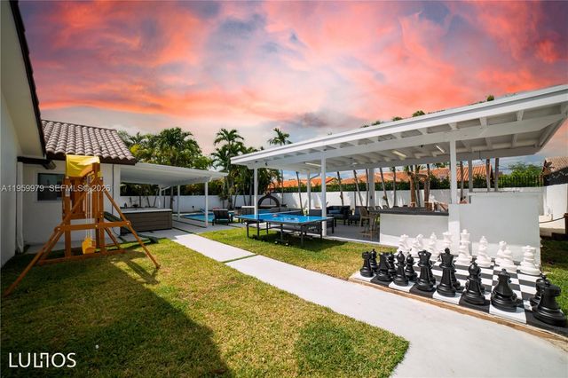 3500 SW 111th Ave, Miami, FL 33165