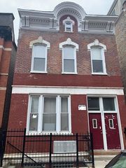 1029 W 19th Street 2M, Chicago, IL 60608