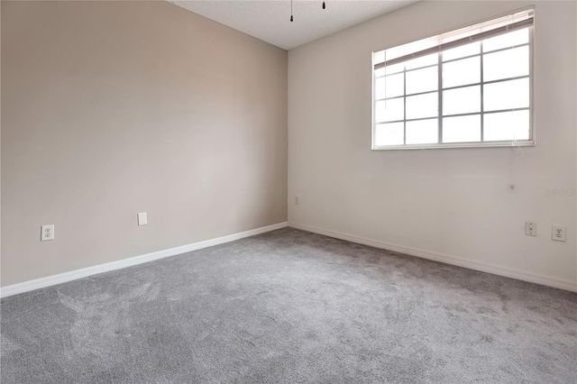 5700 BENTGRASS DRIVE 16-211, Sarasota, FL 34235