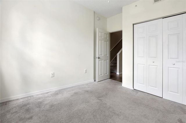 5700 BENTGRASS DRIVE 16-211, Sarasota, FL 34235