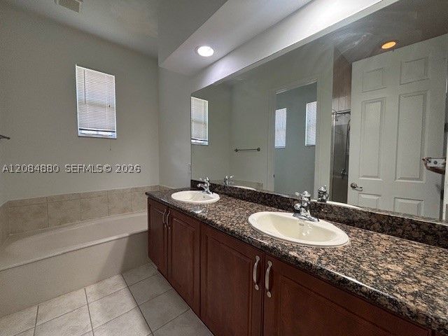 6965 Julia Gardens Dr, Coconut Creek, FL 33073