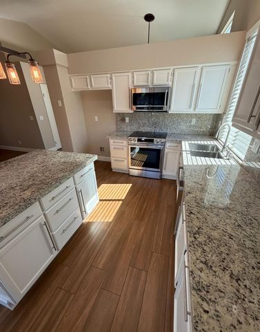 2368 E El Paso Avenue, Fresno, CA 93720