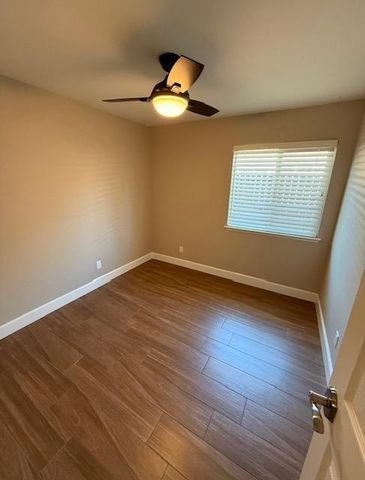 2368 E El Paso Avenue, Fresno, CA 93720