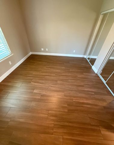 2368 E El Paso Avenue, Fresno, CA 93720