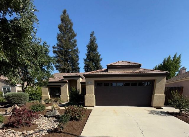 2368 E El Paso Avenue, Fresno, CA 93720