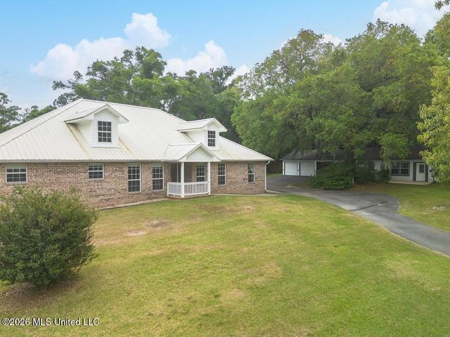 14101 Lemoyne Boulevard, Biloxi, MS 39532
